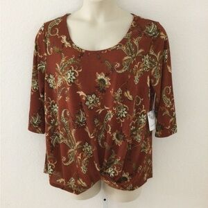 Late August Brand knotted front paisley blouse Woman’s size 1X NWT